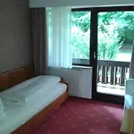 Buechner Garni 3*