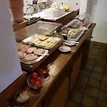 Buechner Garni Hotel Bad König