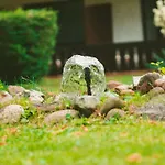 Buechner Garni Hotel 3*