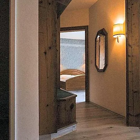 Buechner Garni Szálloda 3*