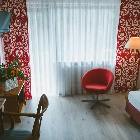 Hotel Buechner Garni